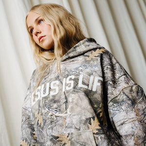 ADULTS // JESUS IS LIFE (CAMO)
